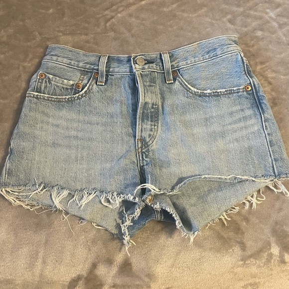 Levi 501 high rise denim high rise short - Picture 1 of 5
